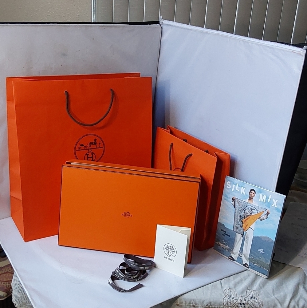 HERMÈS PARIS BAGS & BOX‎ CLOSET STORAGE /ORGANIZER